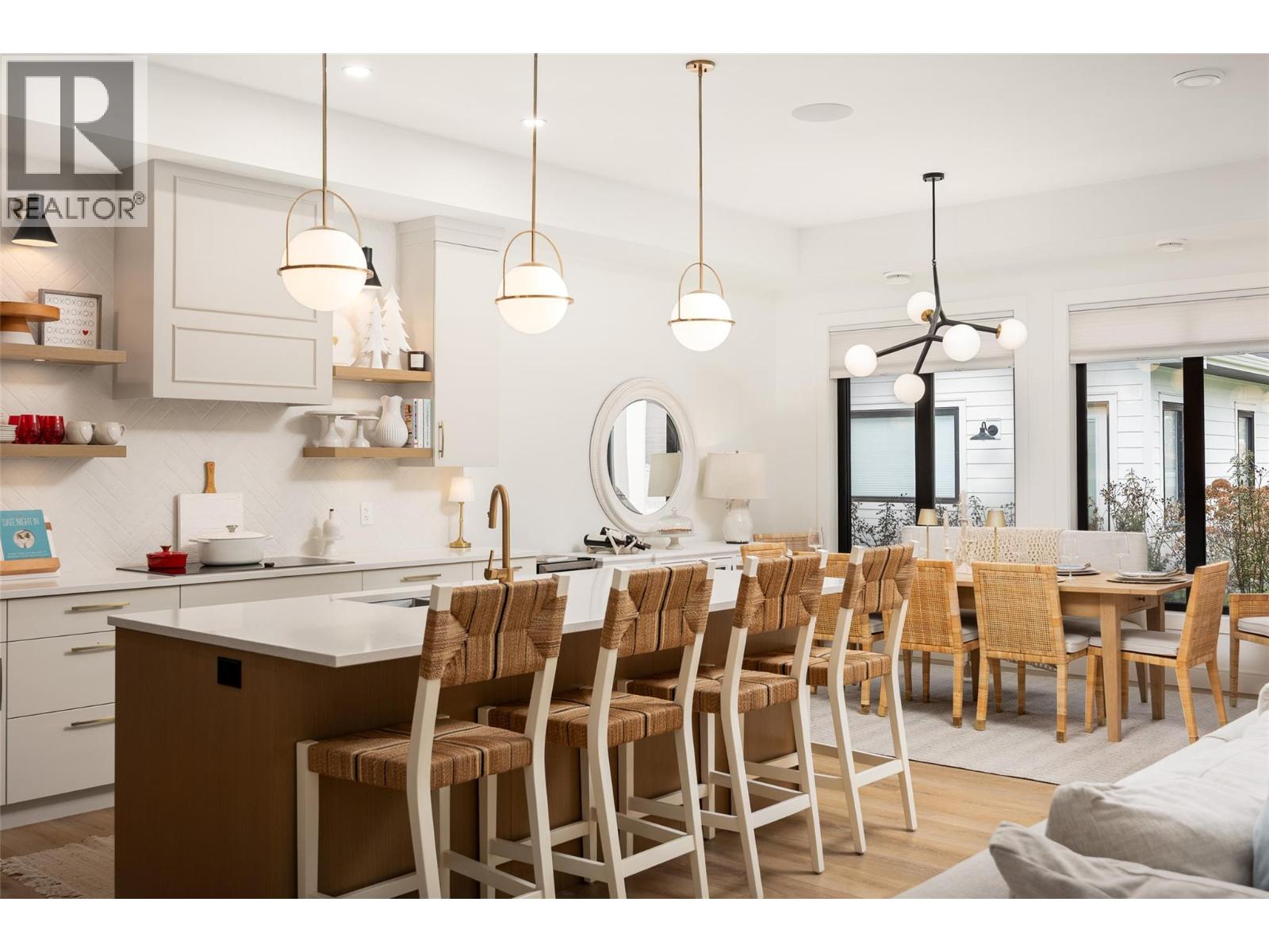 415 Hawk Hill Drive, Kelowna, British Columbia  V1W 0B1 - Photo 15 - 10377129