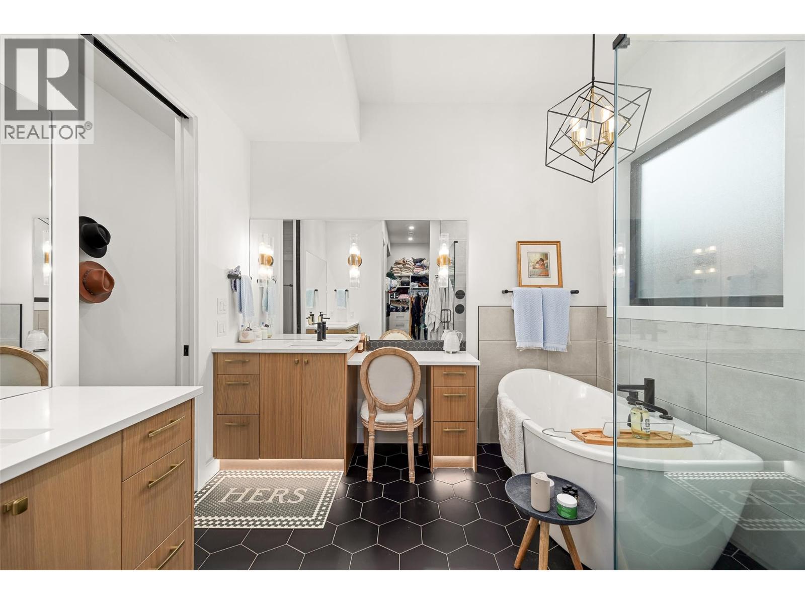 415 Hawk Hill Drive, Kelowna, British Columbia  V1W 0B1 - Photo 20 - 10377129