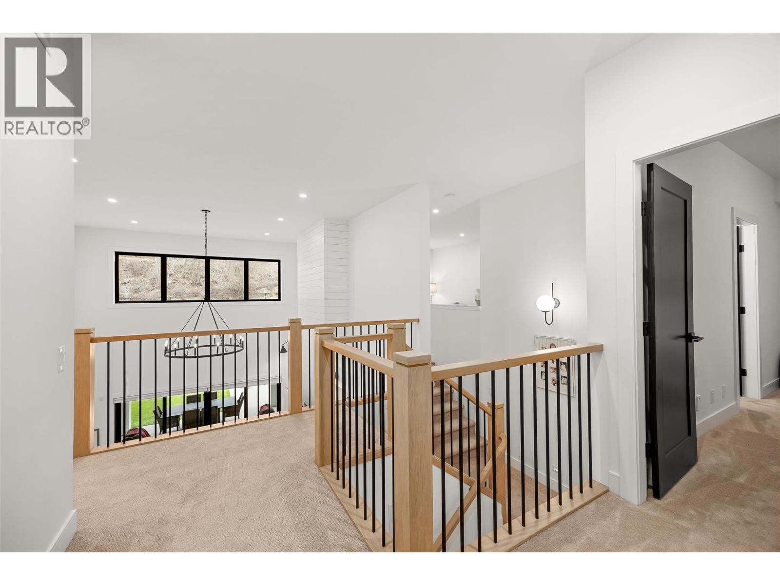 415 Hawk Hill Drive, Kelowna, British Columbia  V1W 0B1 - Photo 29 - 10377129