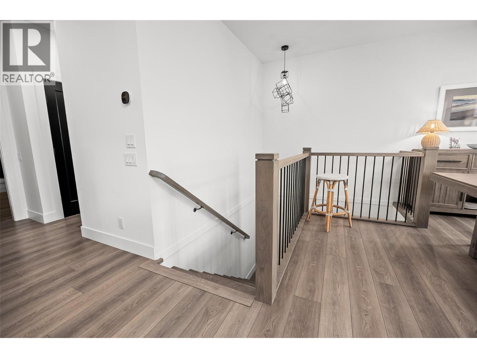 415 Hawk Hill Drive, Kelowna, British Columbia  V1W 0B1 - Photo 45 - 10377129