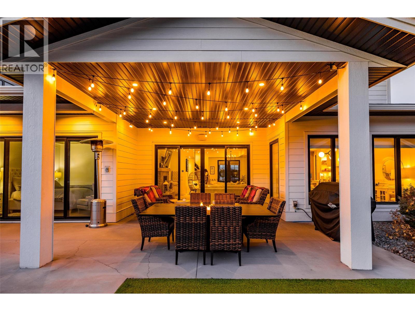 415 Hawk Hill Drive, Kelowna, British Columbia  V1W 0B1 - Photo 5 - 10377129