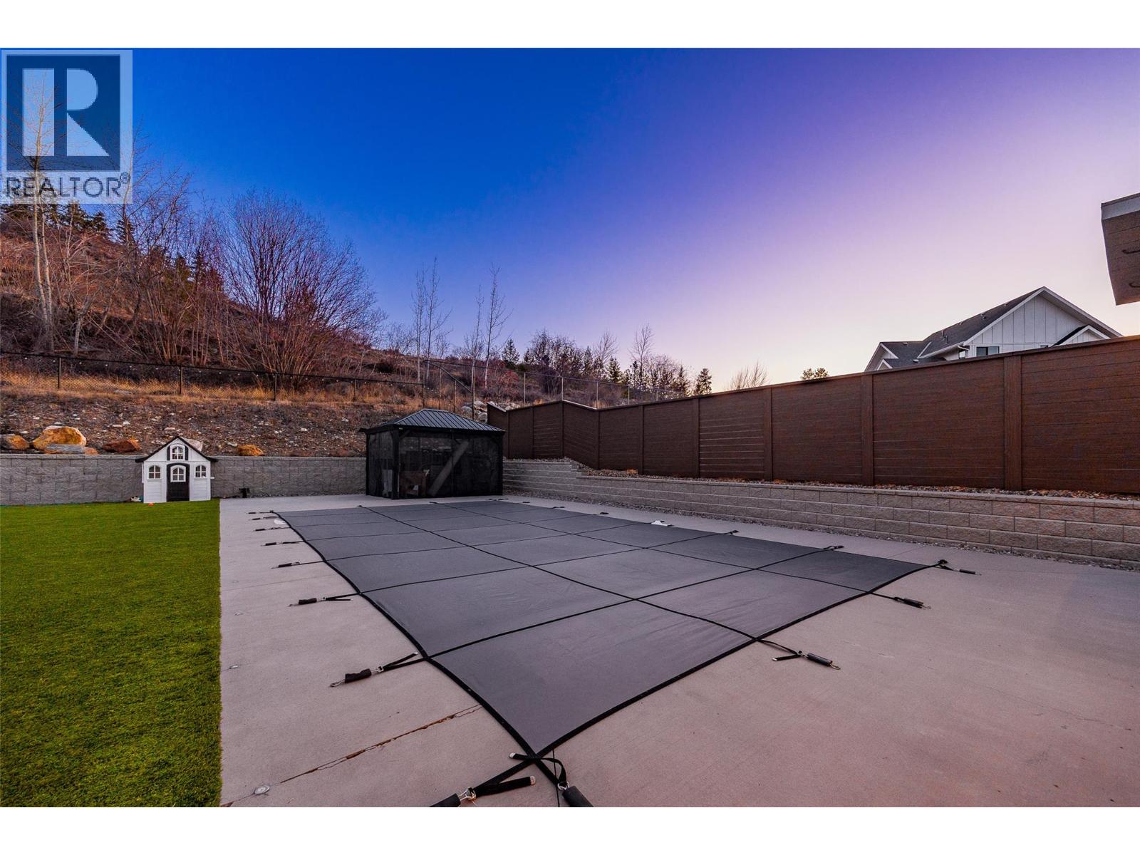 415 Hawk Hill Drive, Kelowna, British Columbia  V1W 0B1 - Photo 82 - 10377129