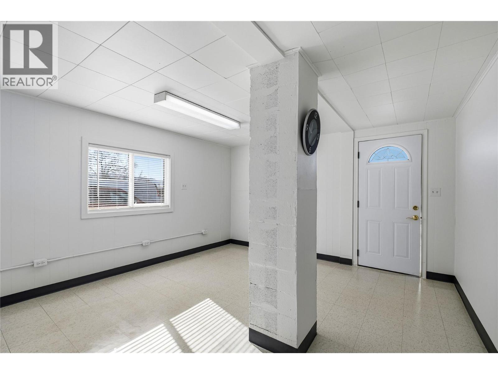 215 Froelich Road, Kelowna, British Columbia  V1X 3M6 - Photo 20 - 10378140