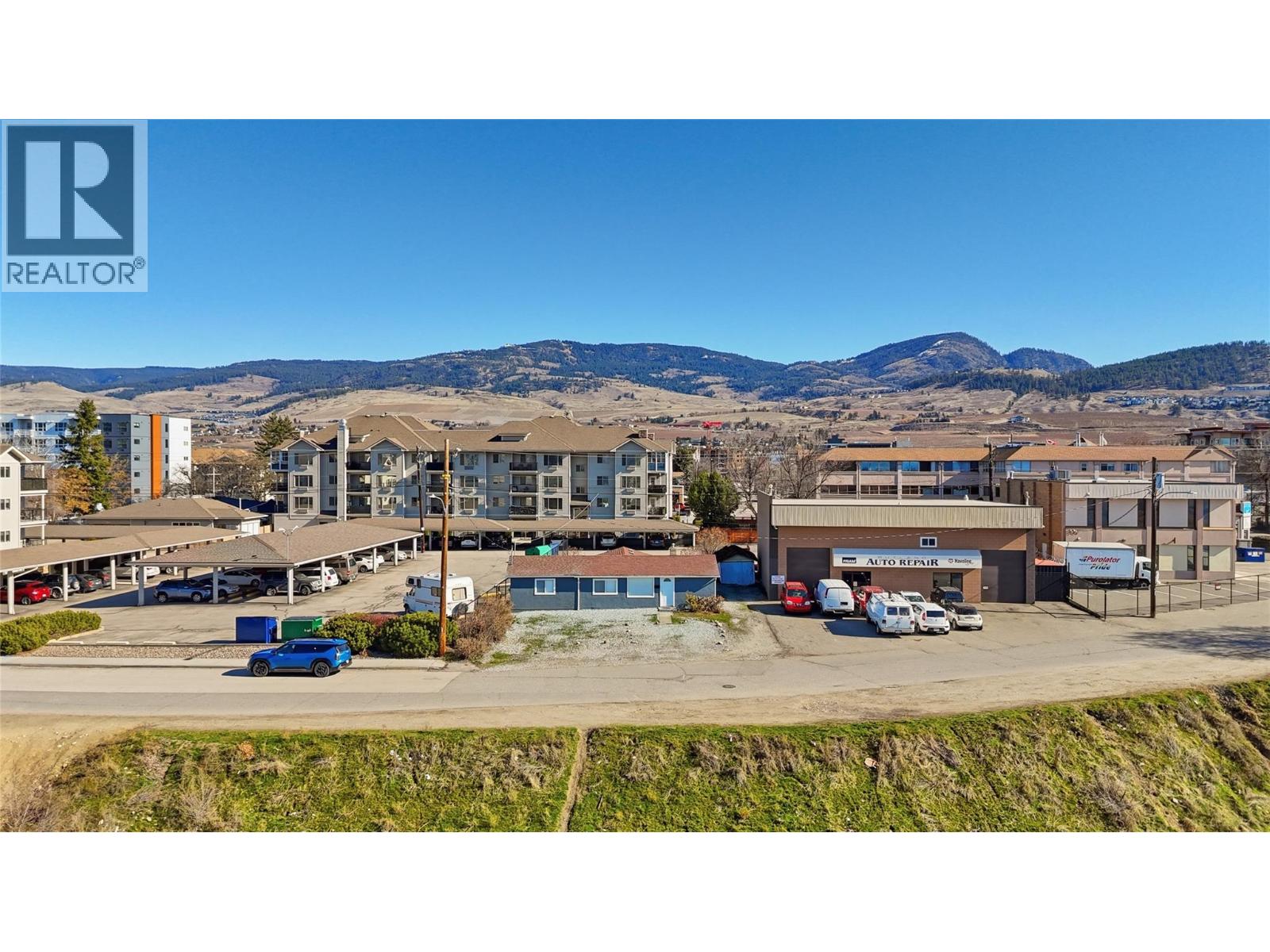 215 Froelich Road, Kelowna, British Columbia  V1X 3M6 - Photo 7 - 10378140