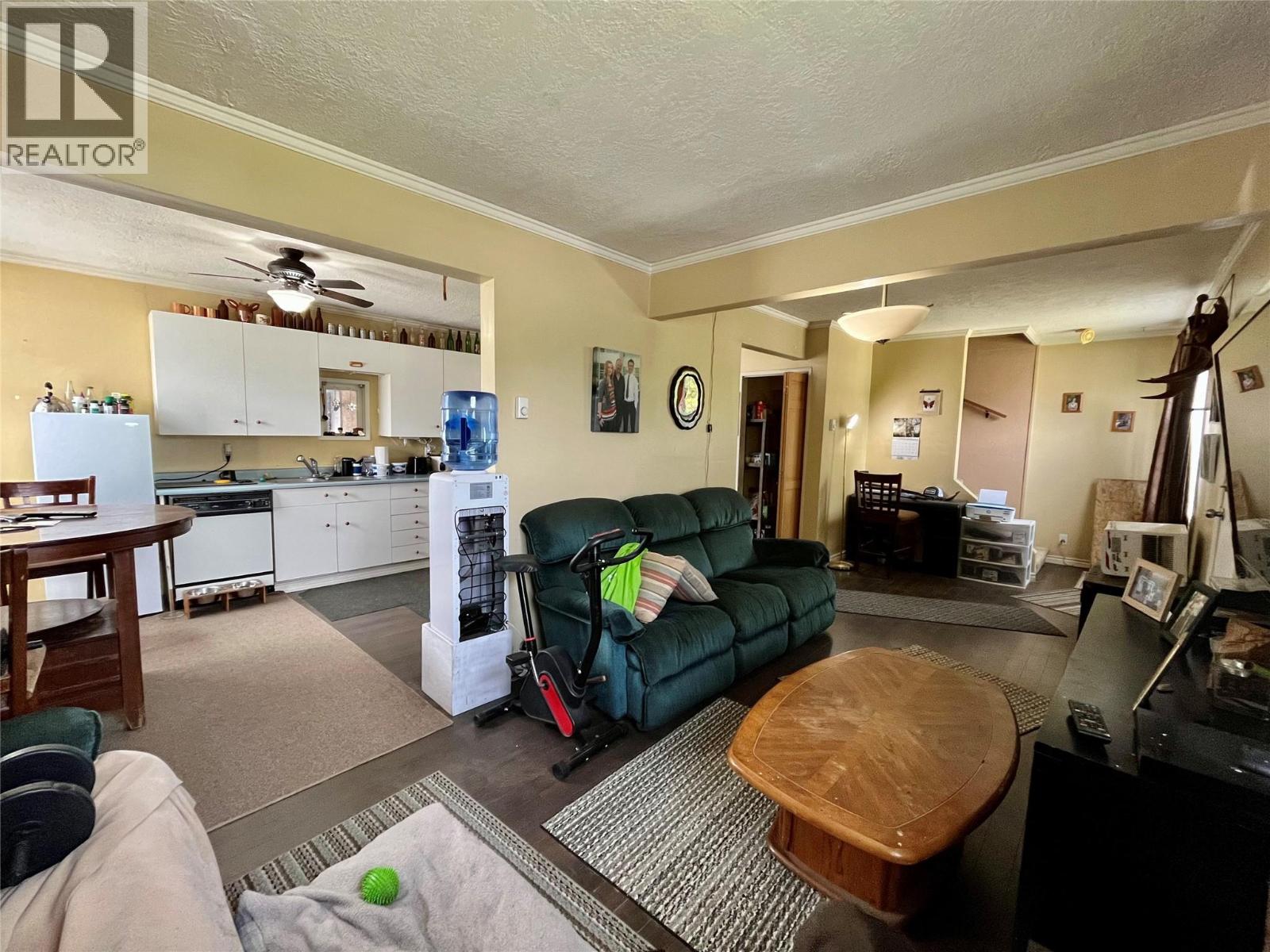 302 6th Avenue Nw, Nakusp, British Columbia  V0G 1R0 - Photo 11 - 10378051