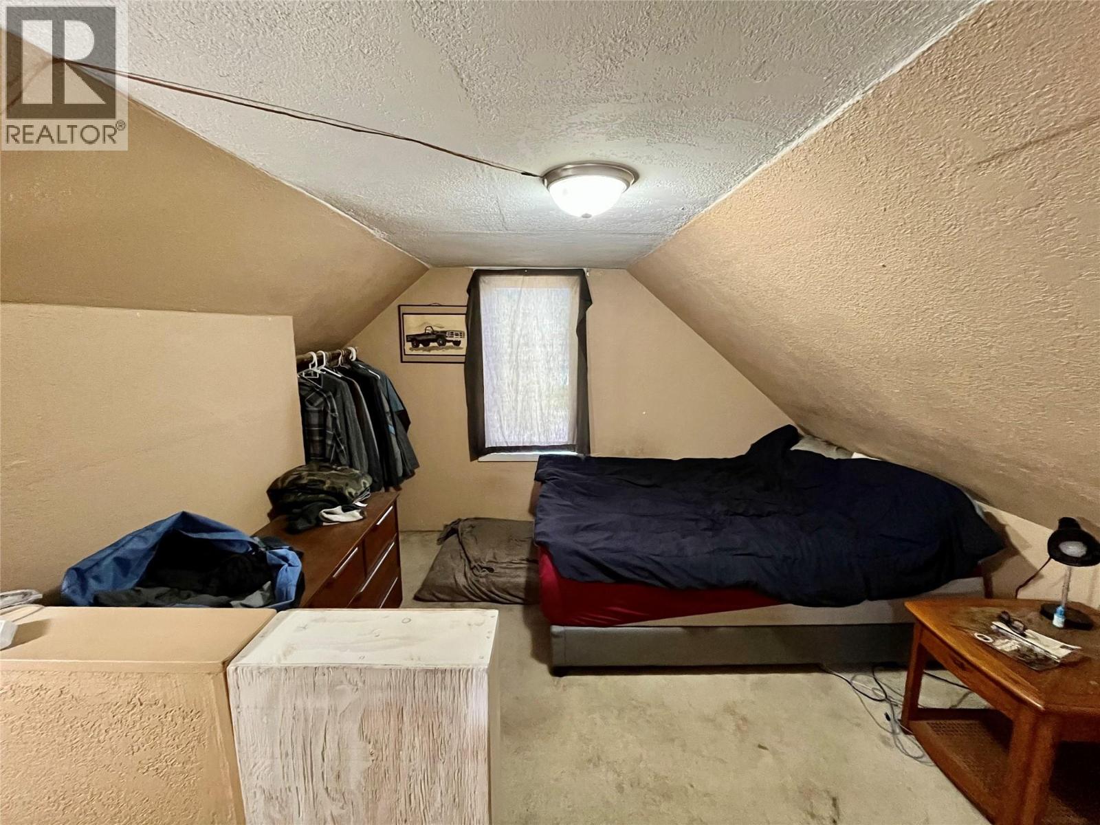 302 6th Avenue Nw, Nakusp, British Columbia  V0G 1R0 - Photo 17 - 10378051