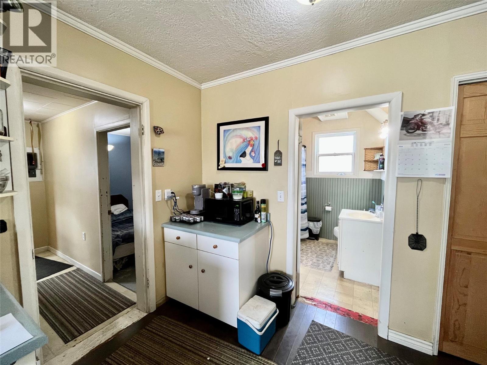 302 6th Avenue Nw, Nakusp, British Columbia  V0G 1R0 - Photo 7 - 10378051