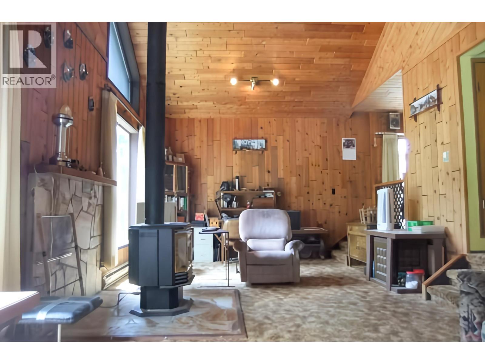 2837 Berrey Road, Brisco, British Columbia  V0A 1B0 - Photo 5 - 10377916