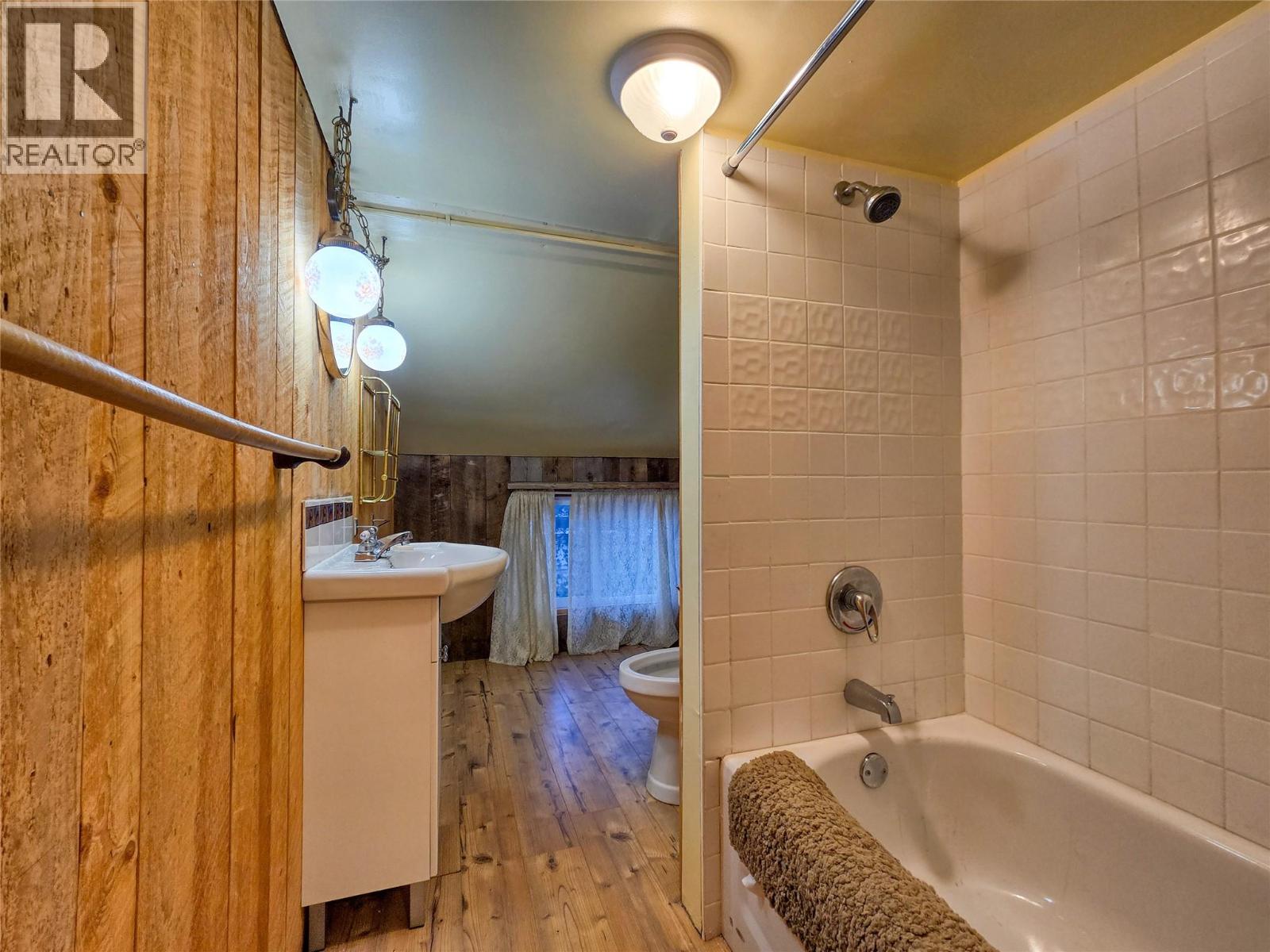 970 95 Highway, Spillimacheen, British Columbia  V0A 1P0 - Photo 25 - 10377892