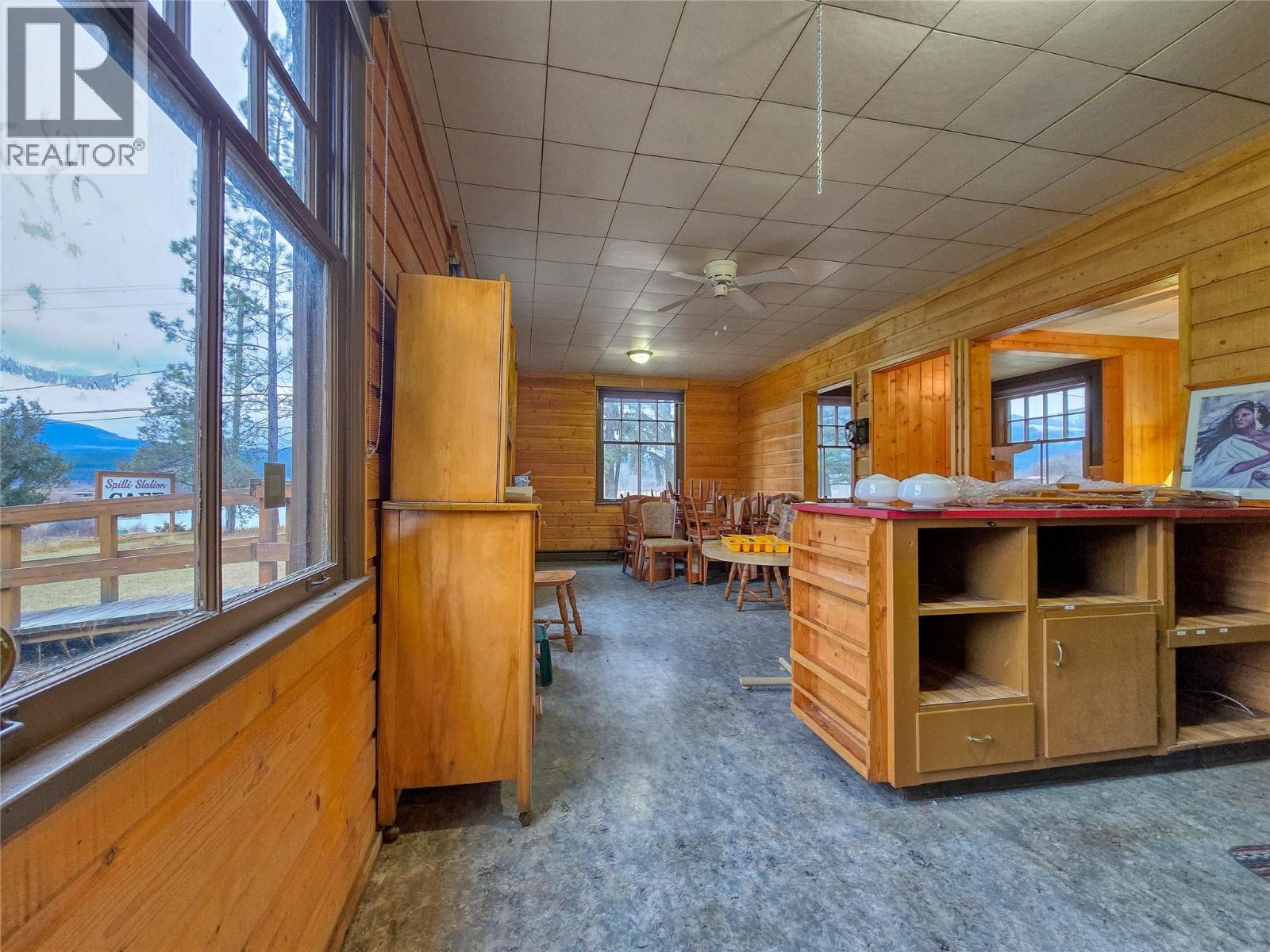 970 95 Highway, Spillimacheen, British Columbia  V0A 1P0 - Photo 3 - 10377892