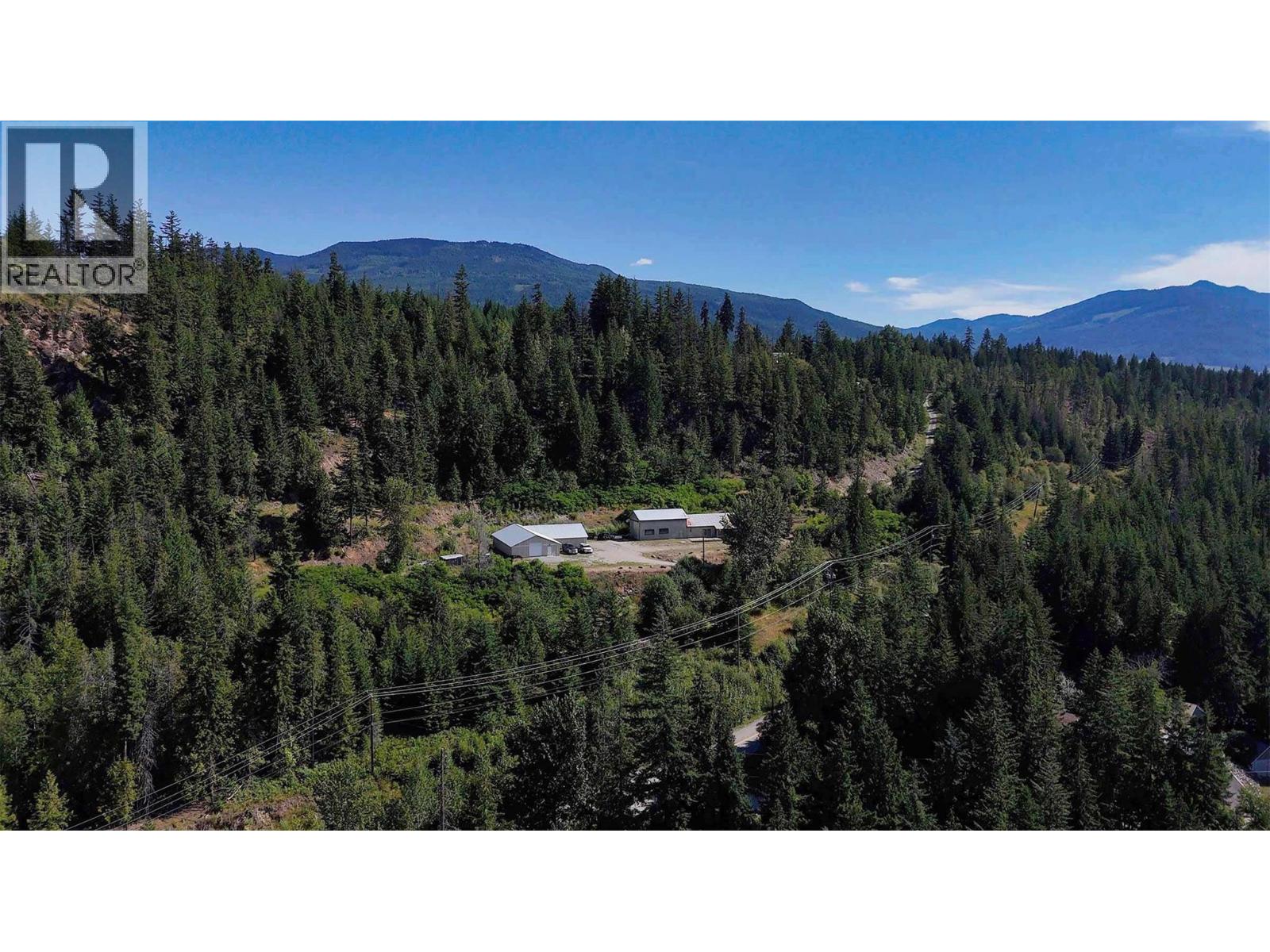 5795 Squilax-Anglemont Road, Celista, British Columbia  V0E 1M6 - Photo 48 - 10378164