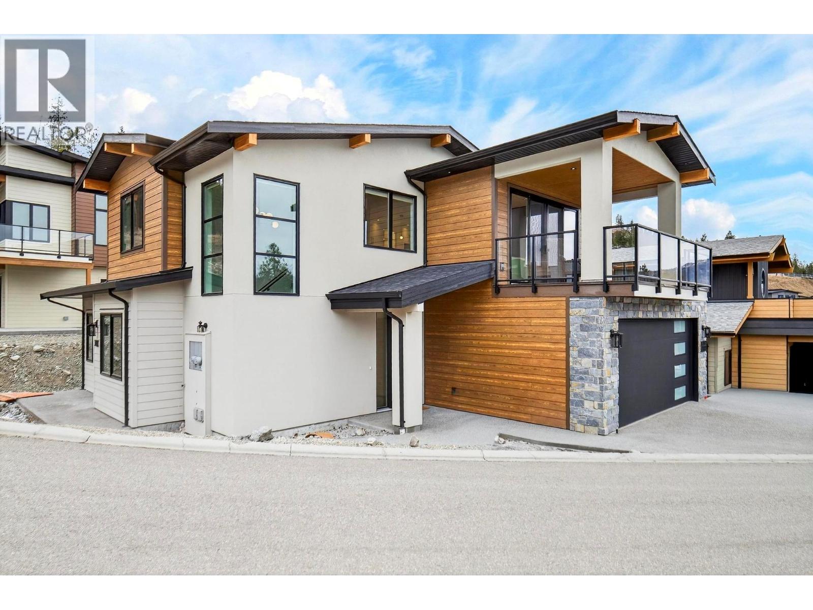 10-1960 Northern Flicker Court, Kelowna, British Columbia  V1V 0G3 - Photo 1 - 10376295