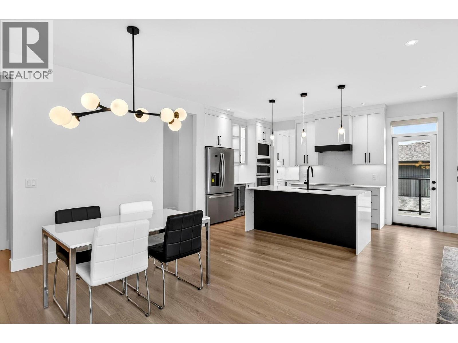 10-1960 Northern Flicker Court, Kelowna, British Columbia  V1V 0G3 - Photo 10 - 10376295