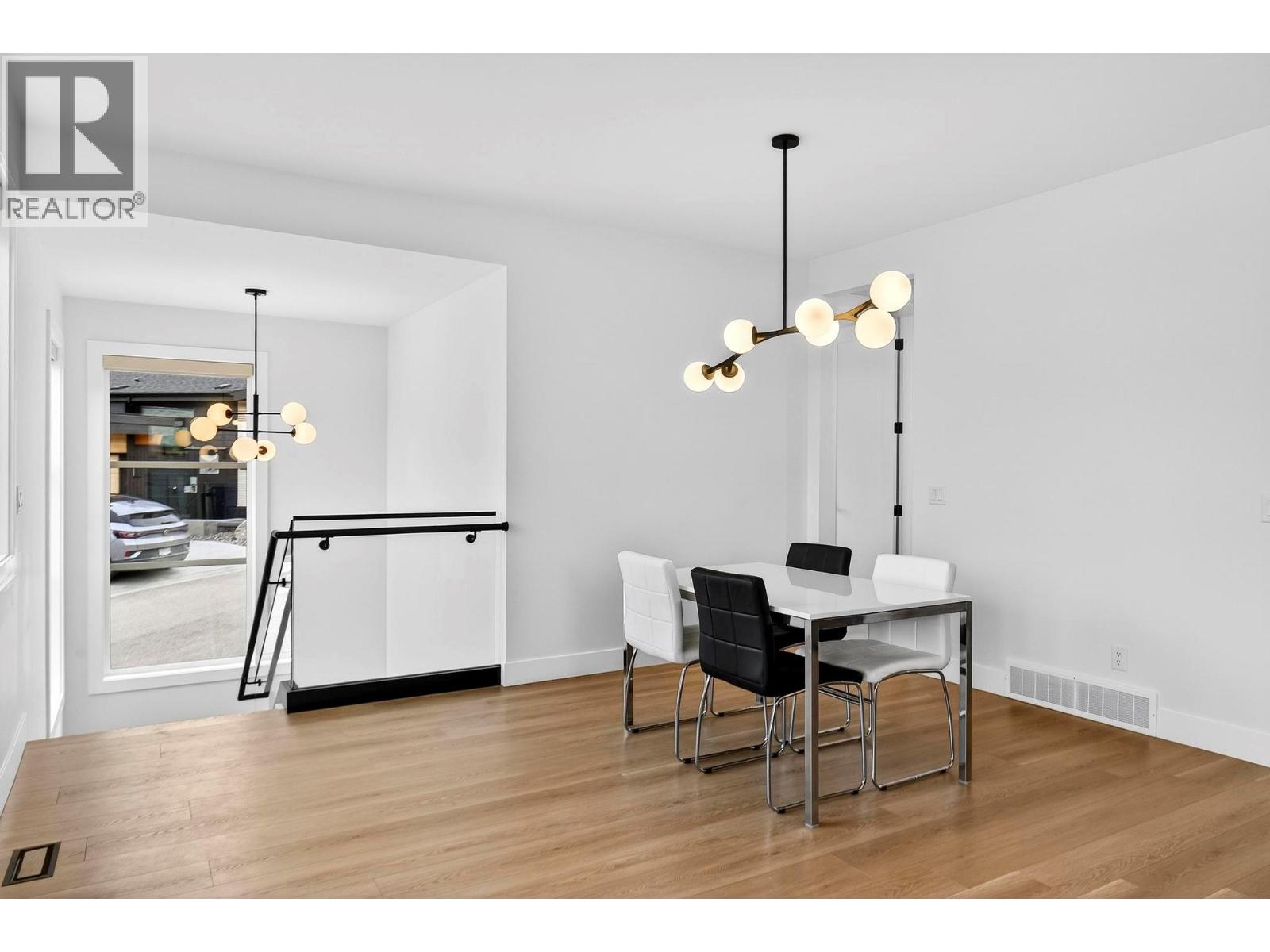 10-1960 Northern Flicker Court, Kelowna, British Columbia  V1V 0G3 - Photo 11 - 10376295