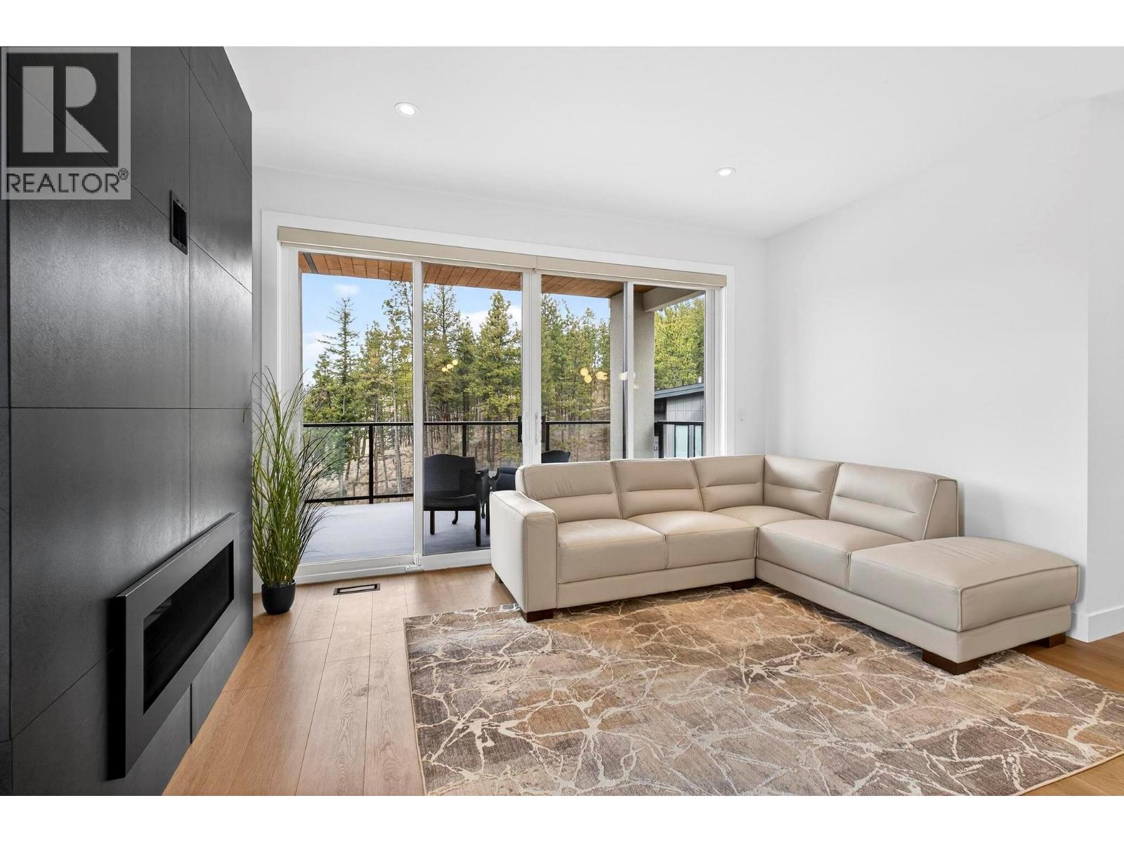10-1960 Northern Flicker Court, Kelowna, British Columbia  V1V 0G3 - Photo 12 - 10376295