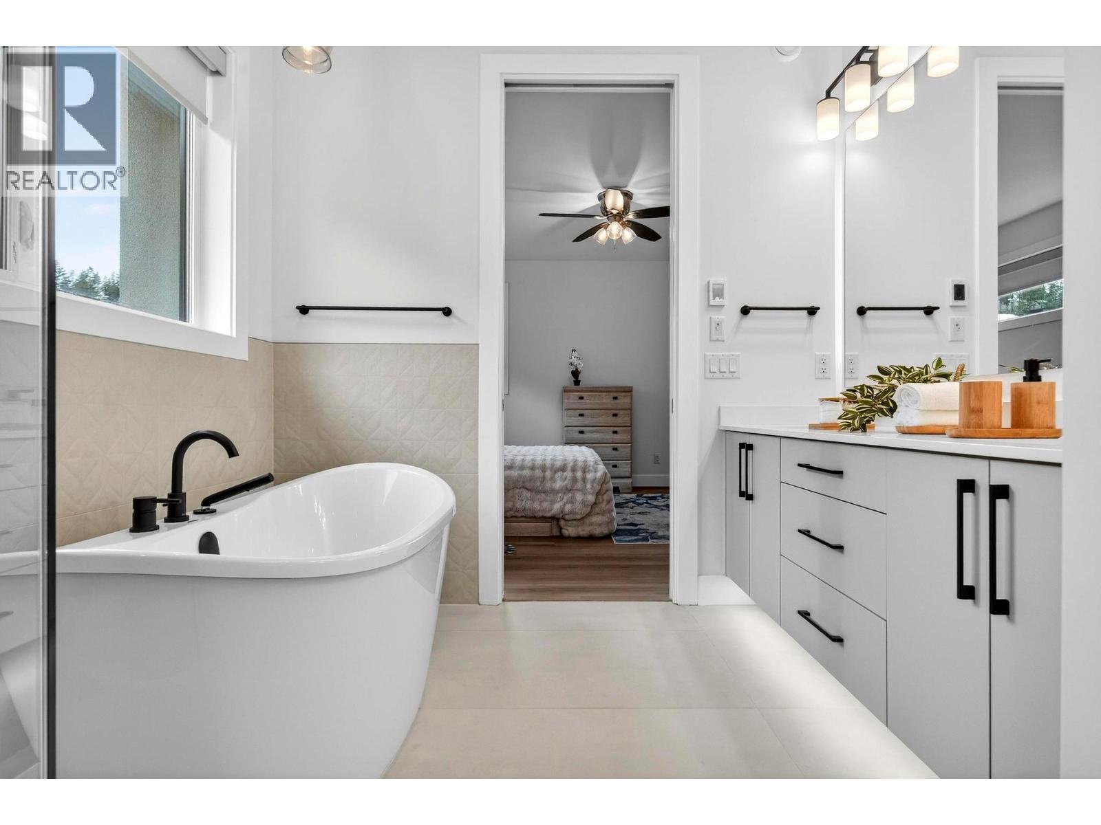 10-1960 Northern Flicker Court, Kelowna, British Columbia  V1V 0G3 - Photo 22 - 10376295