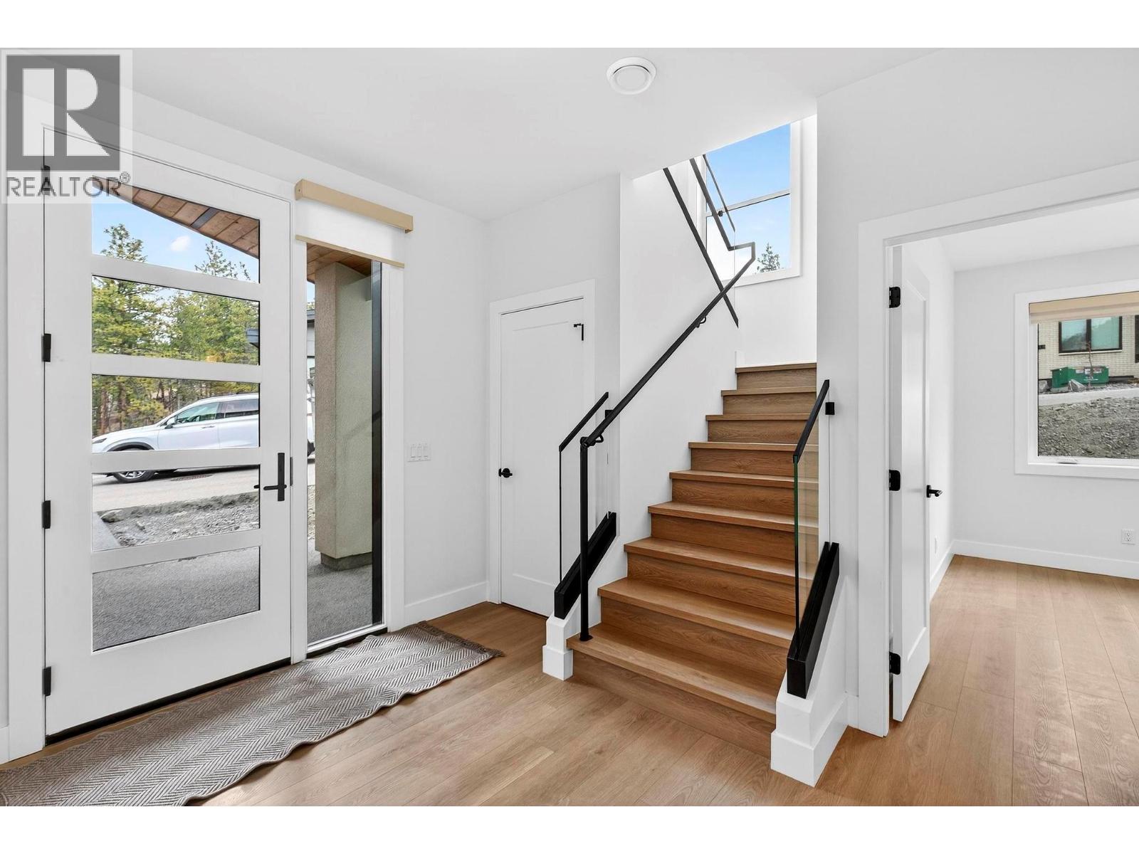 10-1960 Northern Flicker Court, Kelowna, British Columbia  V1V 0G3 - Photo 23 - 10376295