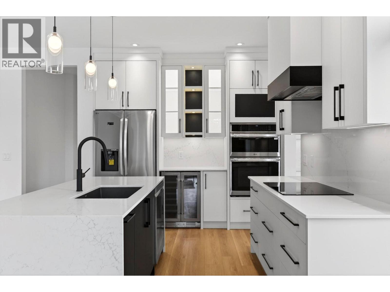 10-1960 Northern Flicker Court, Kelowna, British Columbia  V1V 0G3 - Photo 5 - 10376295