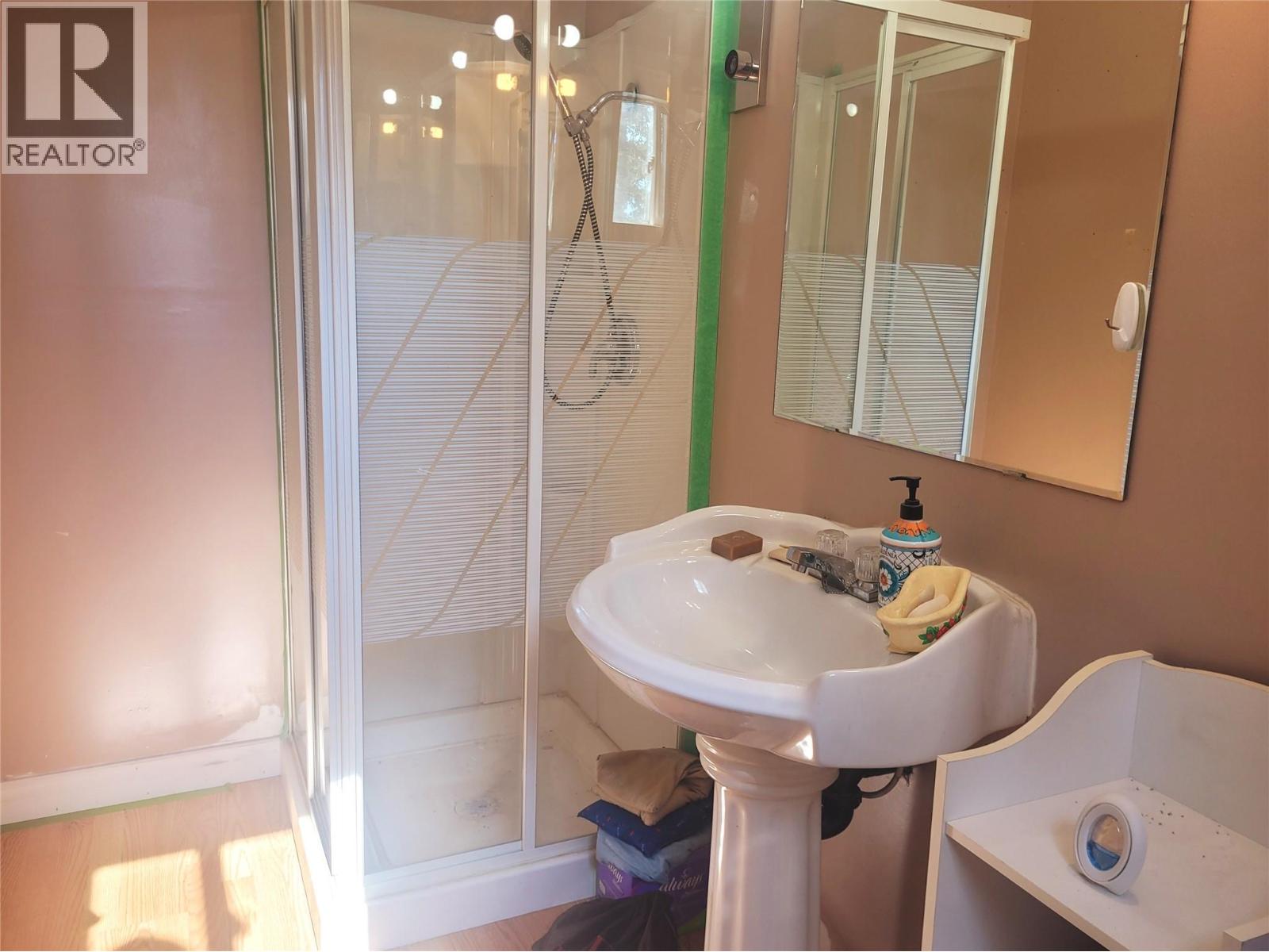 1433 Davy Road, Clearwater, British Columbia  V0E 1N1 - Photo 22 - 10377939