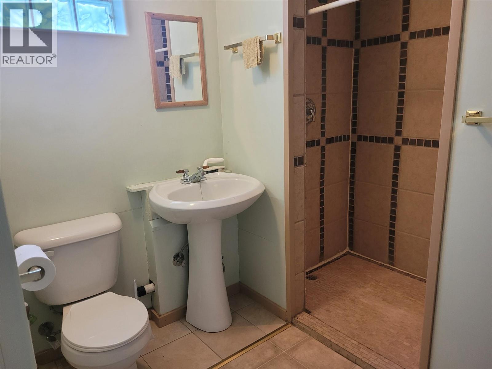 1433 Davy Road, Clearwater, British Columbia  V0E 1N1 - Photo 33 - 10377939