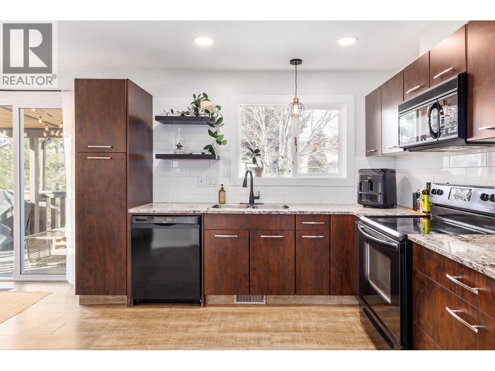 2728 Riffington Place, West Kelowna, British Columbia  V1Z 3L1 - Photo 6 - 10377474