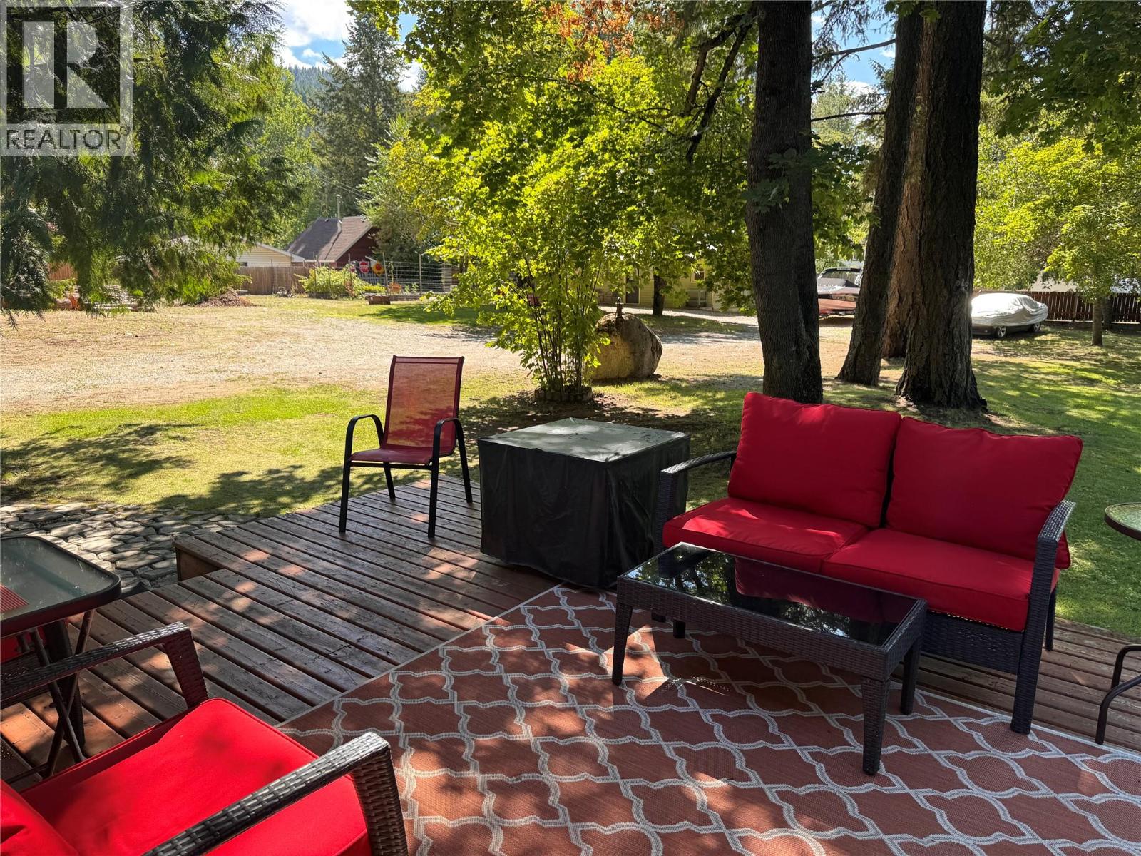 9&11 Kingsley Road, Christina Lake, British Columbia  V0H 1E0 - Photo 25 - 10378193