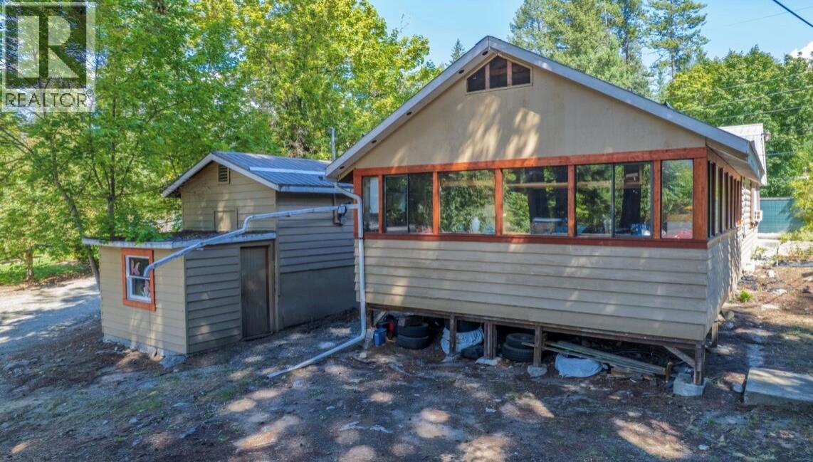 9&11 Kingsley Road, Christina Lake, British Columbia  V0H 1E0 - Photo 35 - 10378193