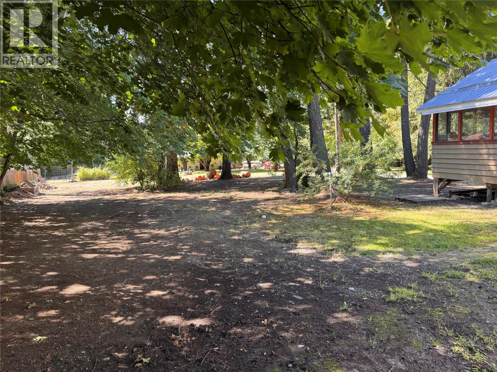 9&11 Kingsley Road, Christina Lake, British Columbia  V0H 1E0 - Photo 55 - 10378193