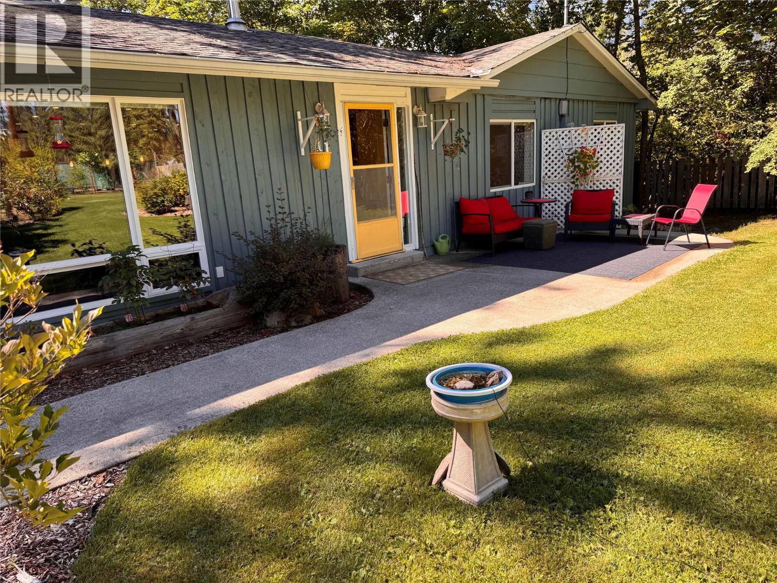 9&11 Kingsley Road, Christina Lake, British Columbia  V0H 1E0 - Photo 9 - 10378193