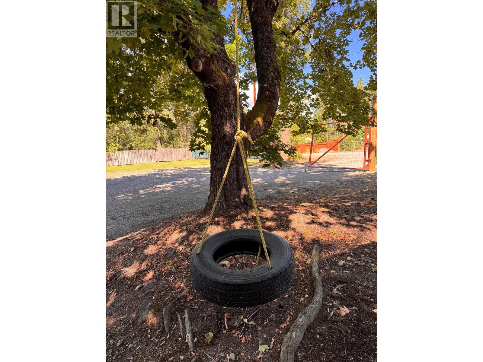 9 & 11 Kingsley Road, Christina Lake, British Columbia  V0H 1E2 - Photo 54 - 10378142