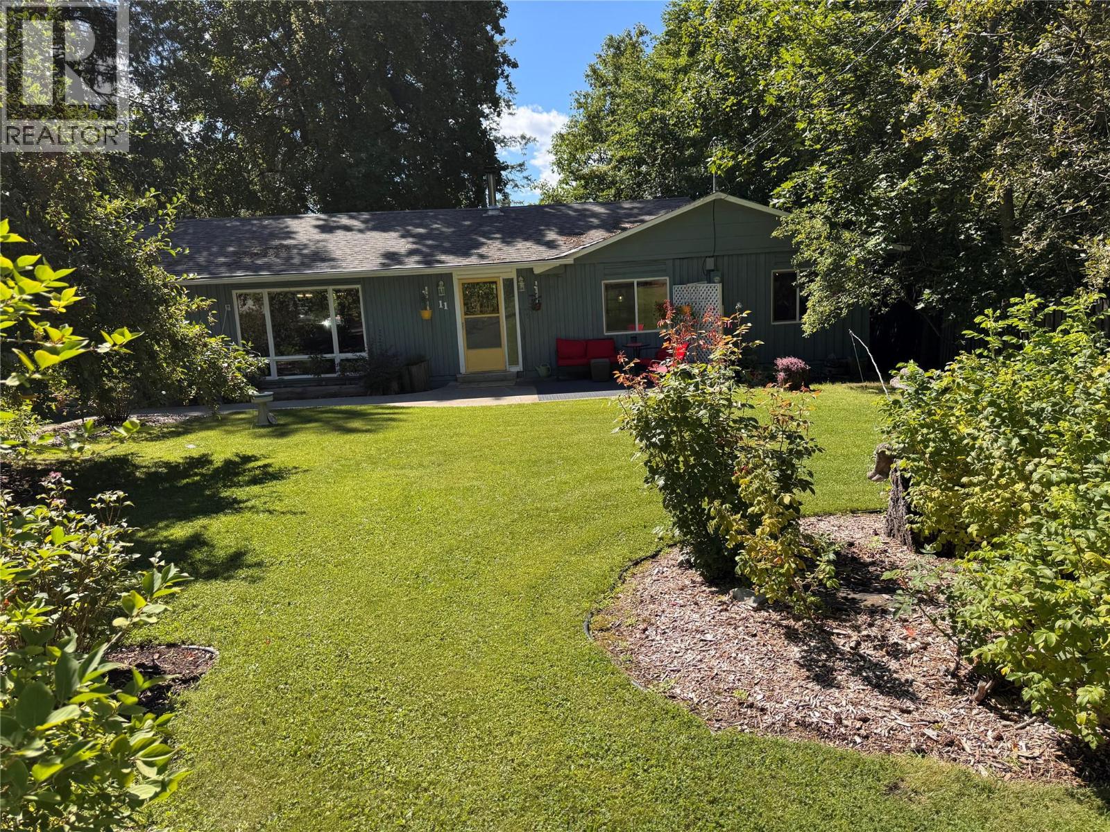 9 & 11 Kingsley Road, Christina Lake, British Columbia  V0H 1E2 - Photo 6 - 10378142