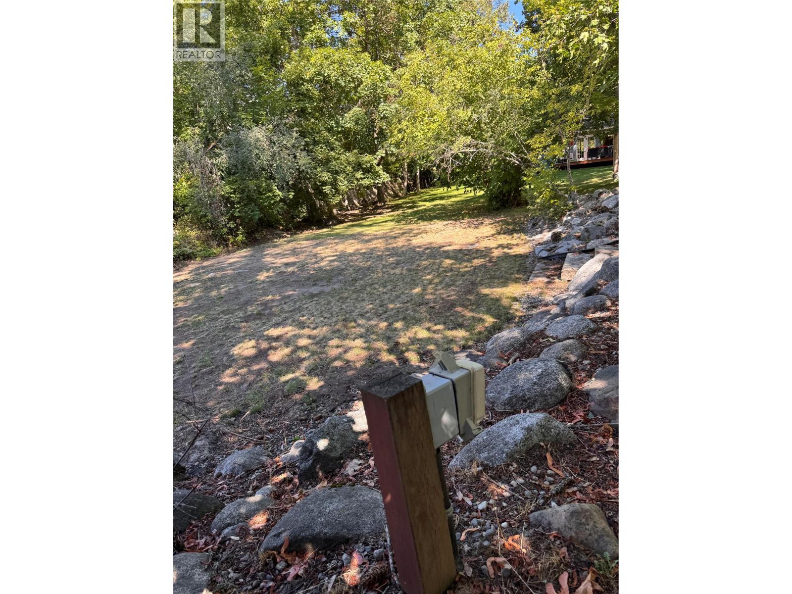 9 & 11 Kingsley Road, Christina Lake, British Columbia  V0H 1E2 - Photo 60 - 10378142