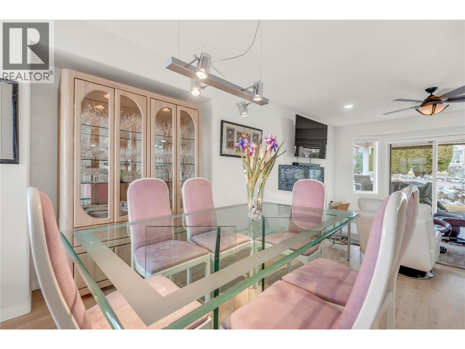 444 Ridge Place, Penticton, British Columbia  V2A 8N7 - Photo 11 - 10378197