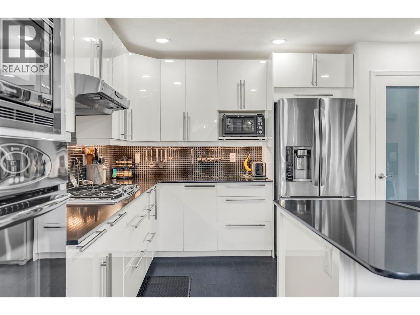 444 Ridge Place, Penticton, British Columbia  V2A 8N7 - Photo 16 - 10378197