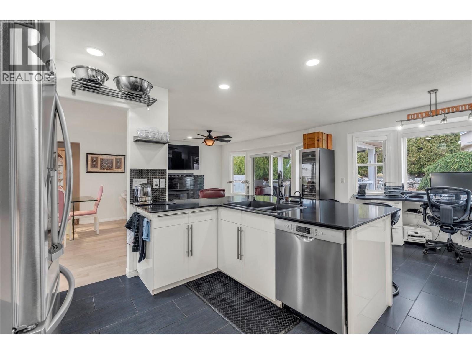 444 Ridge Place, Penticton, British Columbia  V2A 8N7 - Photo 18 - 10378197