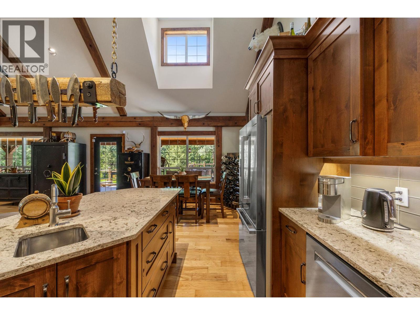 6241 33 Highway, Carmi, British Columbia  V0H 1A0 - Photo 19 - 10378137