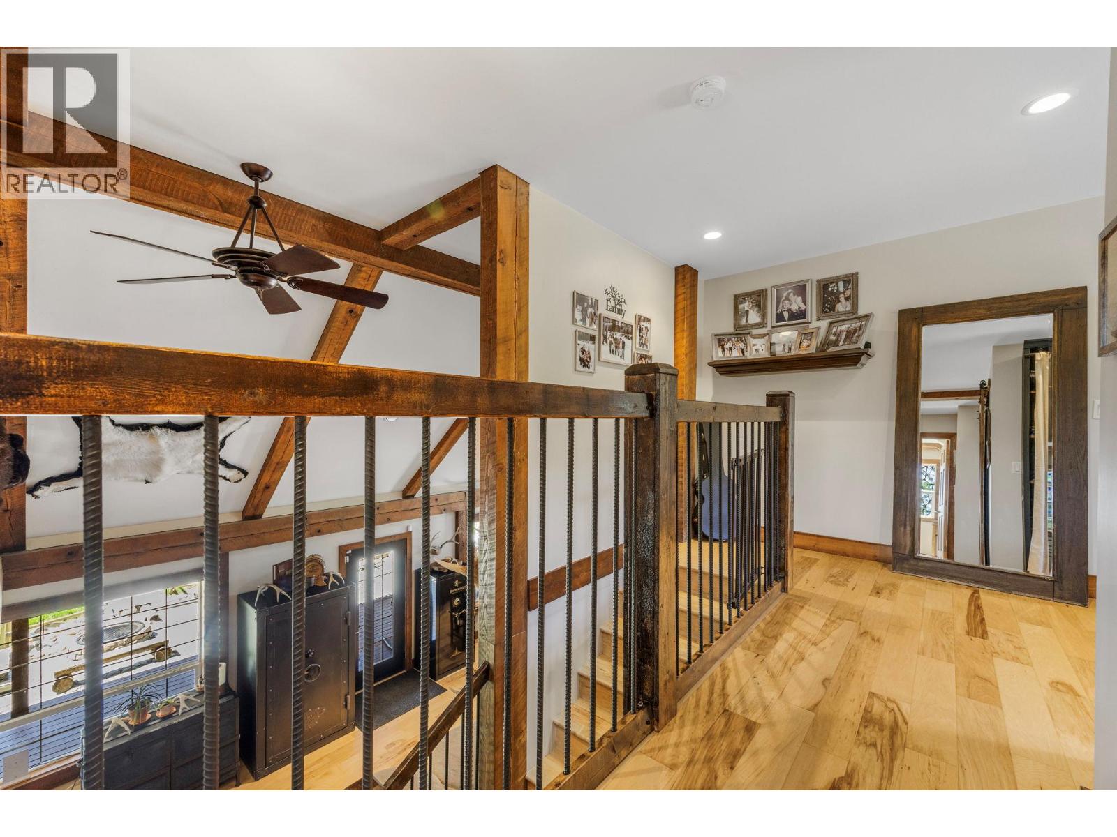 6241 33 Highway, Carmi, British Columbia  V0H 1A0 - Photo 37 - 10378137