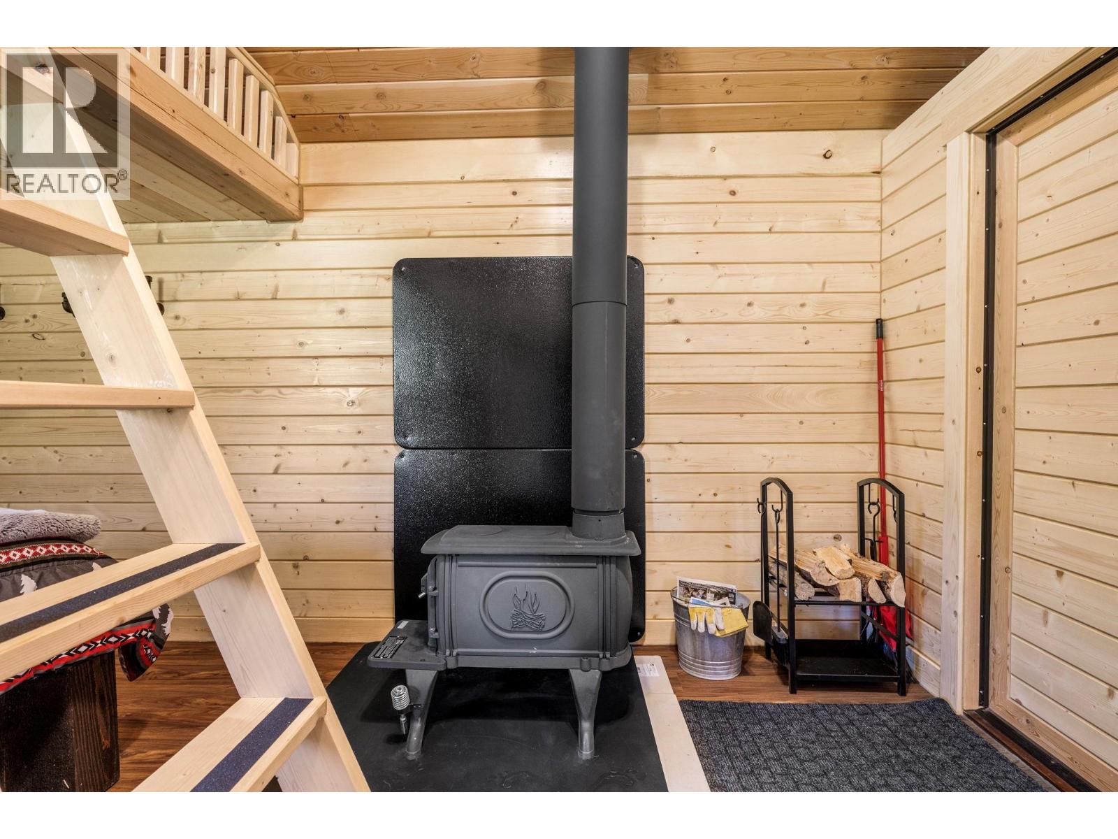 6241 33 Highway, Carmi, British Columbia  V0H 1A0 - Photo 51 - 10378137