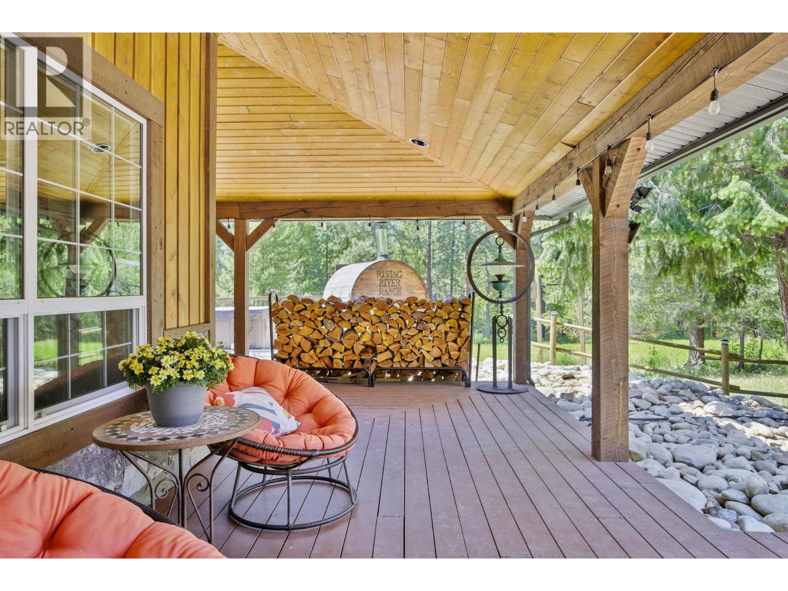 6241 33 Highway, Carmi, British Columbia  V0H 1A0 - Photo 53 - 10378137