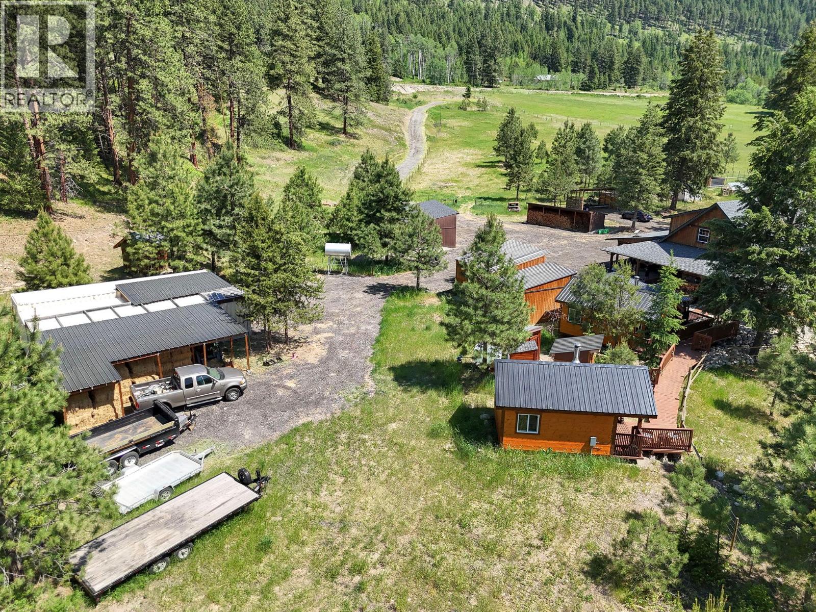 6241 33 Highway, Carmi, British Columbia  V0H 1A0 - Photo 83 - 10378137