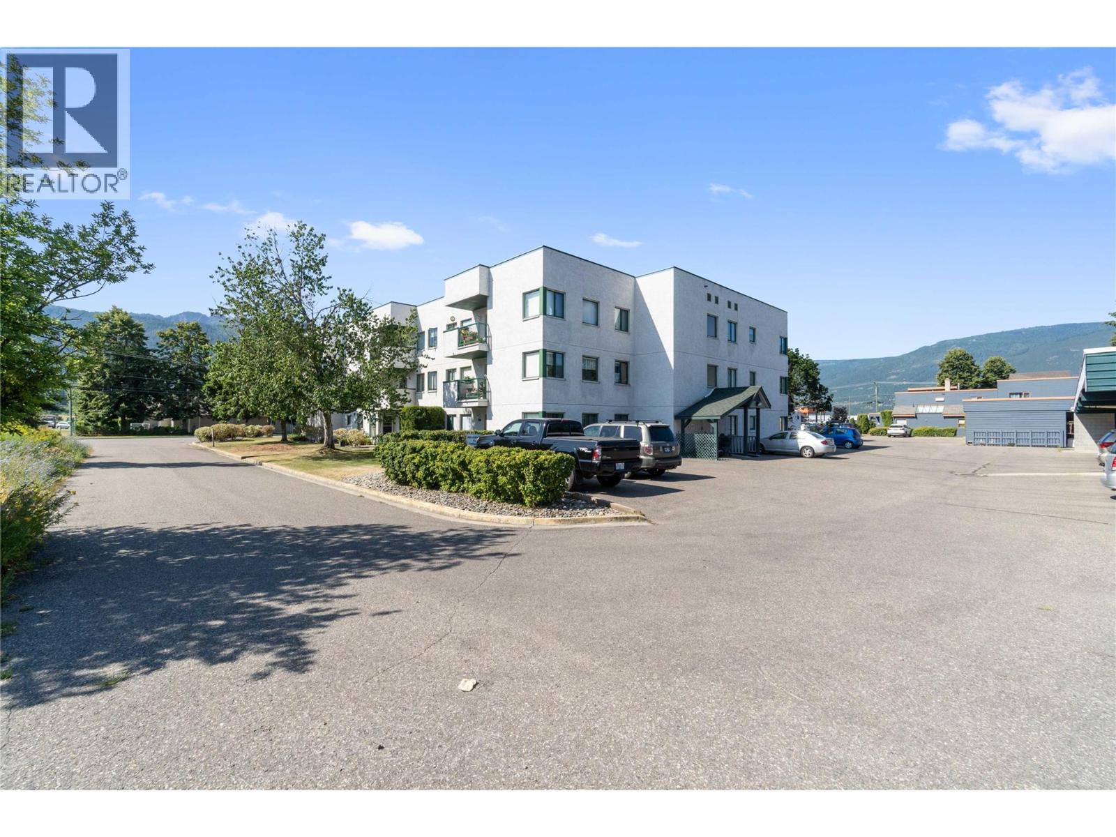 851 5 Avenue Sw Unit# 303, Salmon Arm, British Columbia  V1E 1K2 - Photo 45 - 10378076