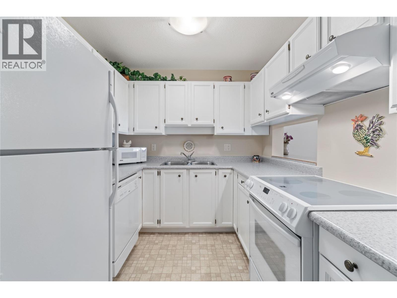 851 5 Avenue Sw Unit# 303, Salmon Arm, British Columbia  V1E 1K2 - Photo 7 - 10378076