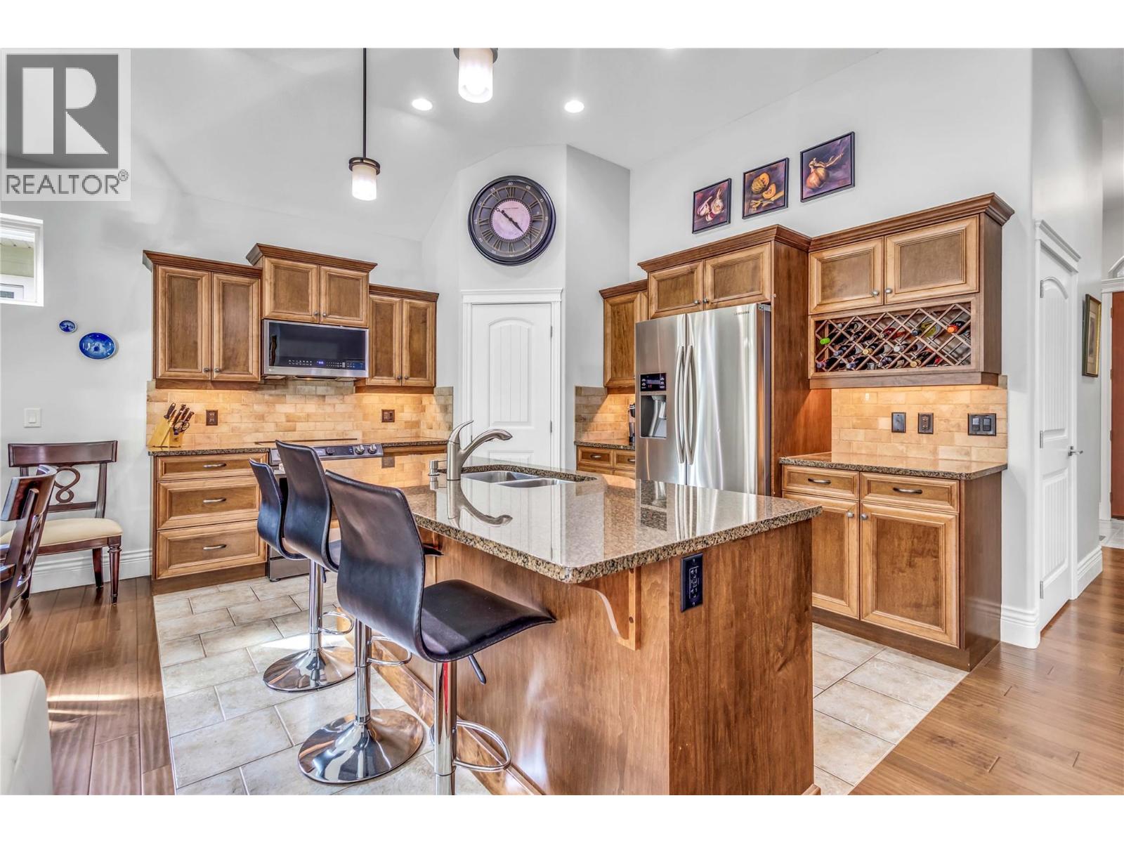 4450 Gordon Drive Unit# 105, Kelowna, British Columbia  V1W 1T1 - Photo 7 - 10377875