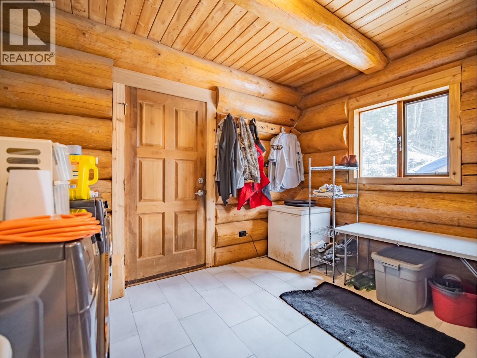 3272 Powell Road, Kamloops, British Columbia  V0E 3E1 - Photo 15 - 10377827