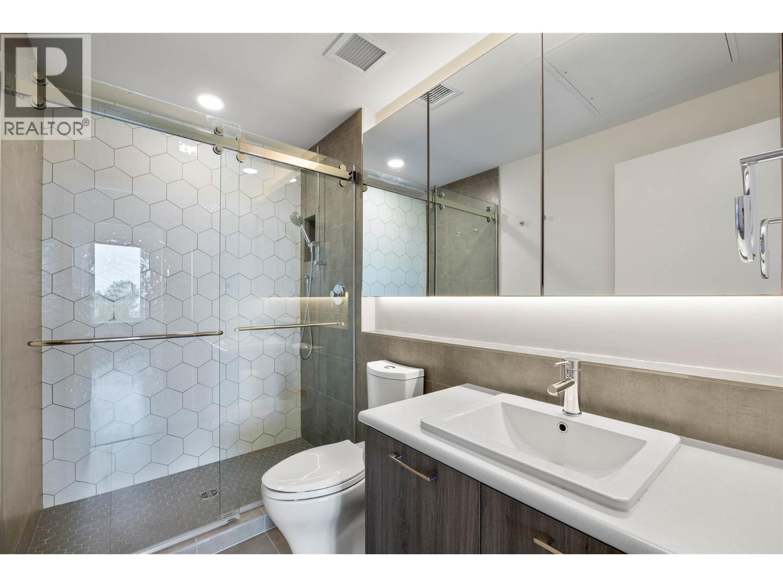 885 University Drive Unit# 201, Kamloops, British Columbia  V2C 5N3 - Photo 12 - 10377473