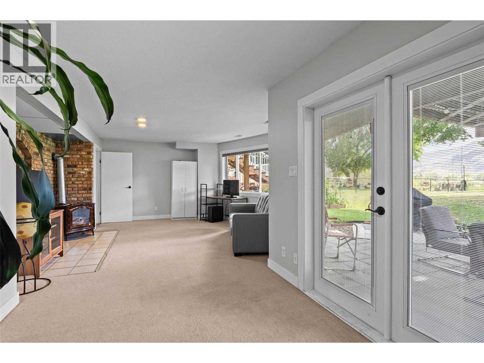 4061 Davie Road, Kamloops, British Columbia  V2H 1K8 - Photo 33 - 10378168