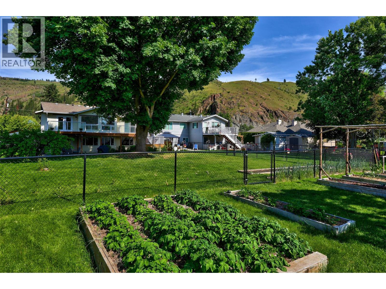 4061 Davie Road, Kamloops, British Columbia  V2H 1K8 - Photo 53 - 10378168