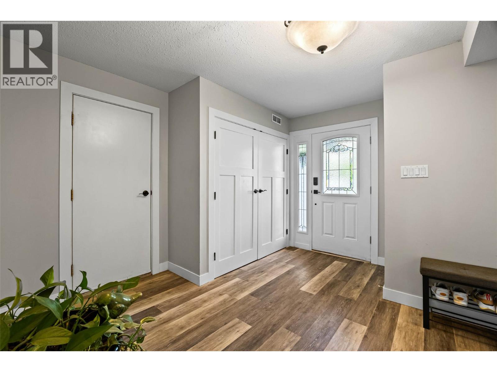 4061 Davie Road, Kamloops, British Columbia  V2H 1K8 - Photo 7 - 10378168
