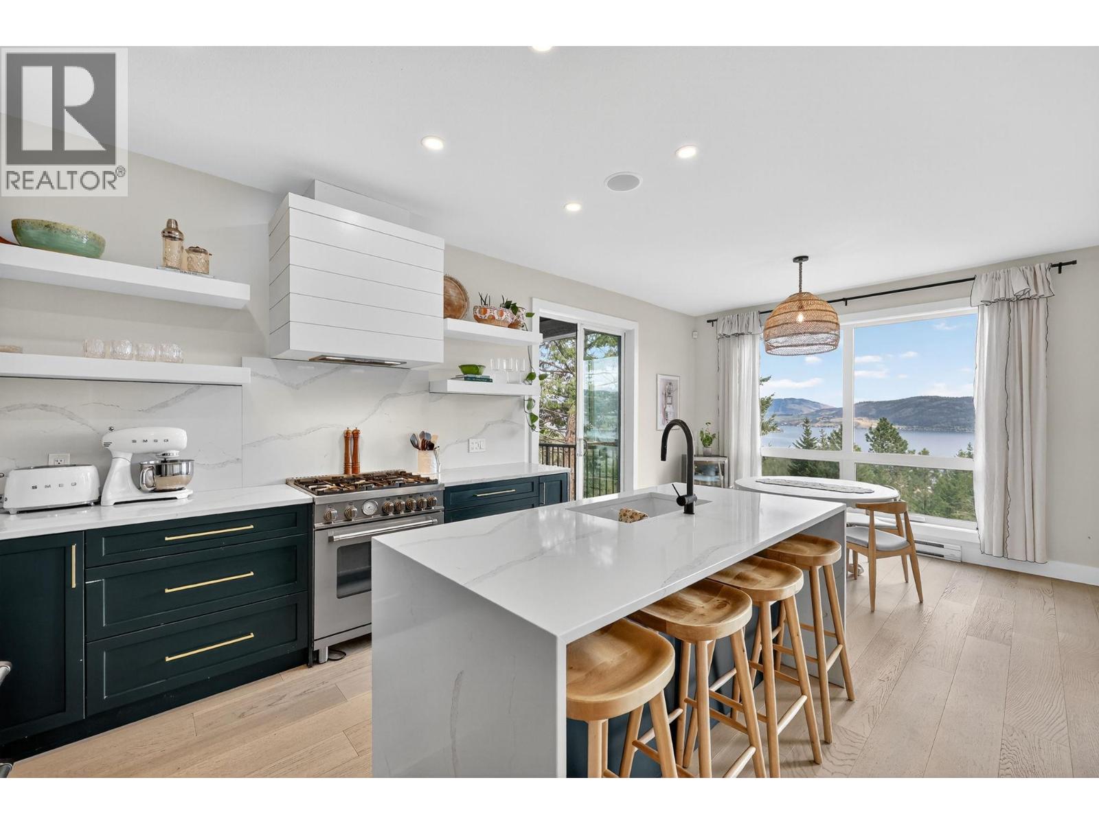 10 Valley Drive, Vernon, British Columbia  V1H 2B4 - Photo 10 - 10377414