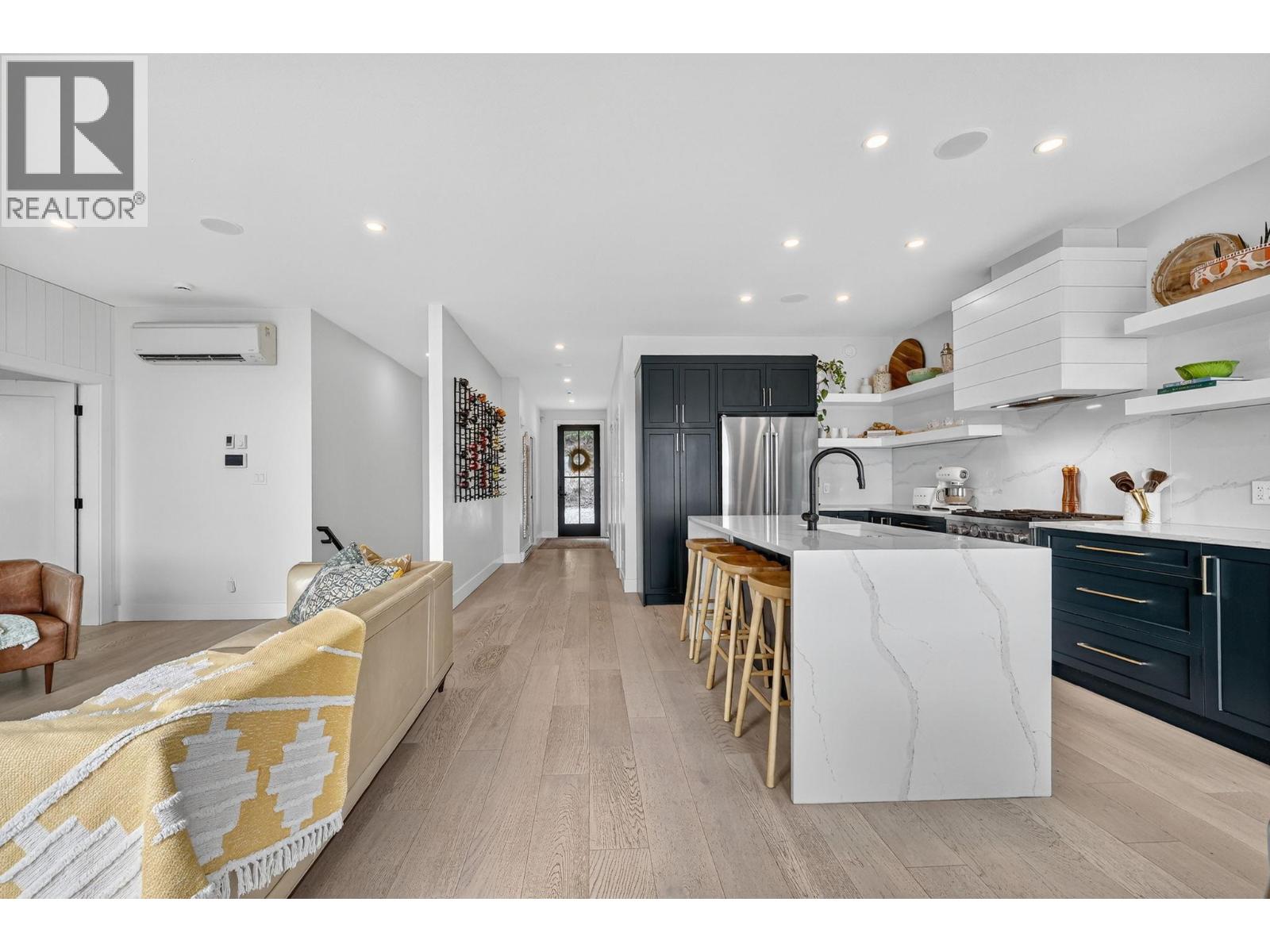 10 Valley Drive, Vernon, British Columbia  V1H 2B4 - Photo 14 - 10377414